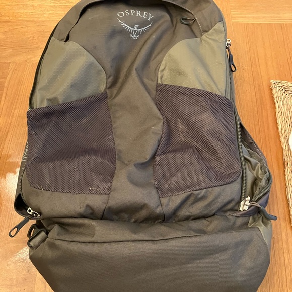 Osprey Men's Backpack - Black and Olive - Picture 11 of 11